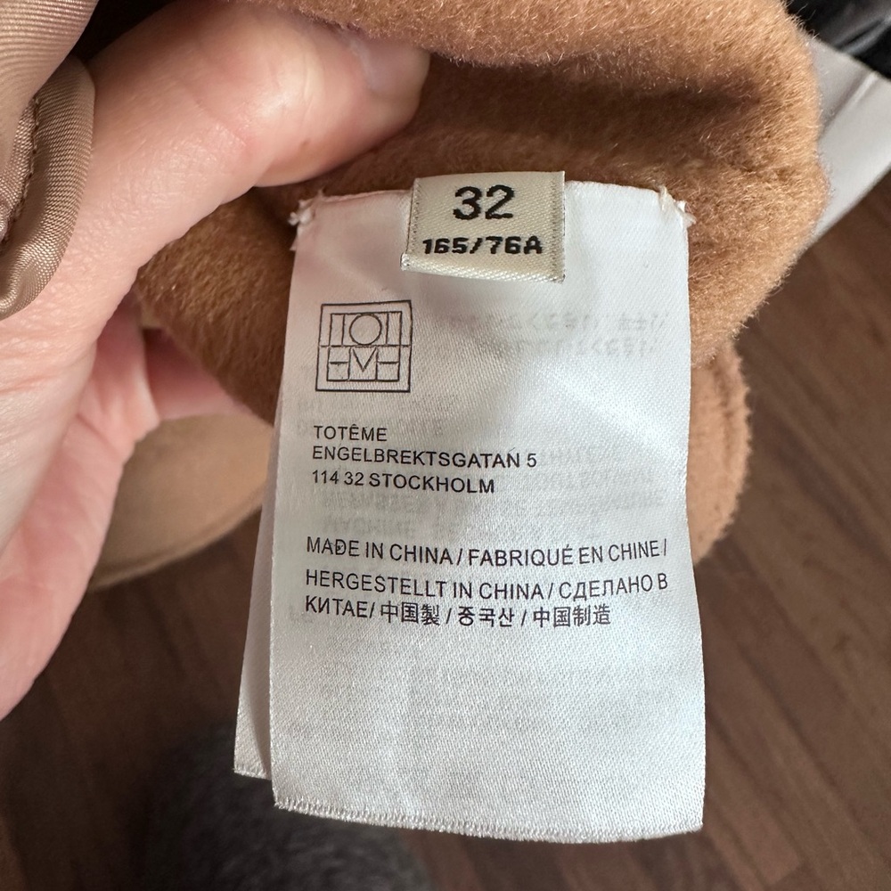 Toteme Double Breasted Wool Peacoat 32 in Camel - Picture 6 of 9